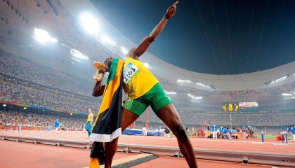 爱游戏官网-_国际极限飞盘联盟：运动个性潮流引爆_，极限飞盘比赛规则视频